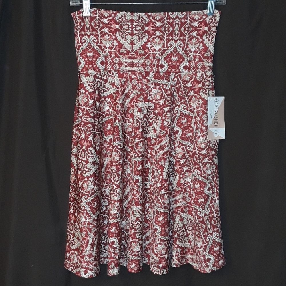 ** Honey & Lace Ventura Pocket Skirt Burgundy Pink